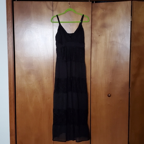 torrid Dresses & Skirts - Torrid Black Lace and Chiffon Maxi Dress size 1